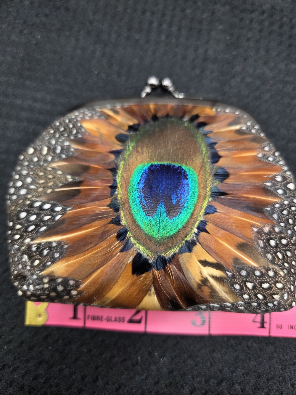 1383. Vintage Peacock Feather Coin Purse - Picture 5 of 5